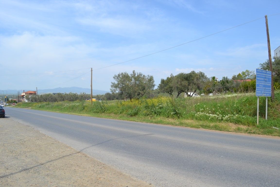Land in Chalkidiki, Greece, 4 100 sq.m - picture 1