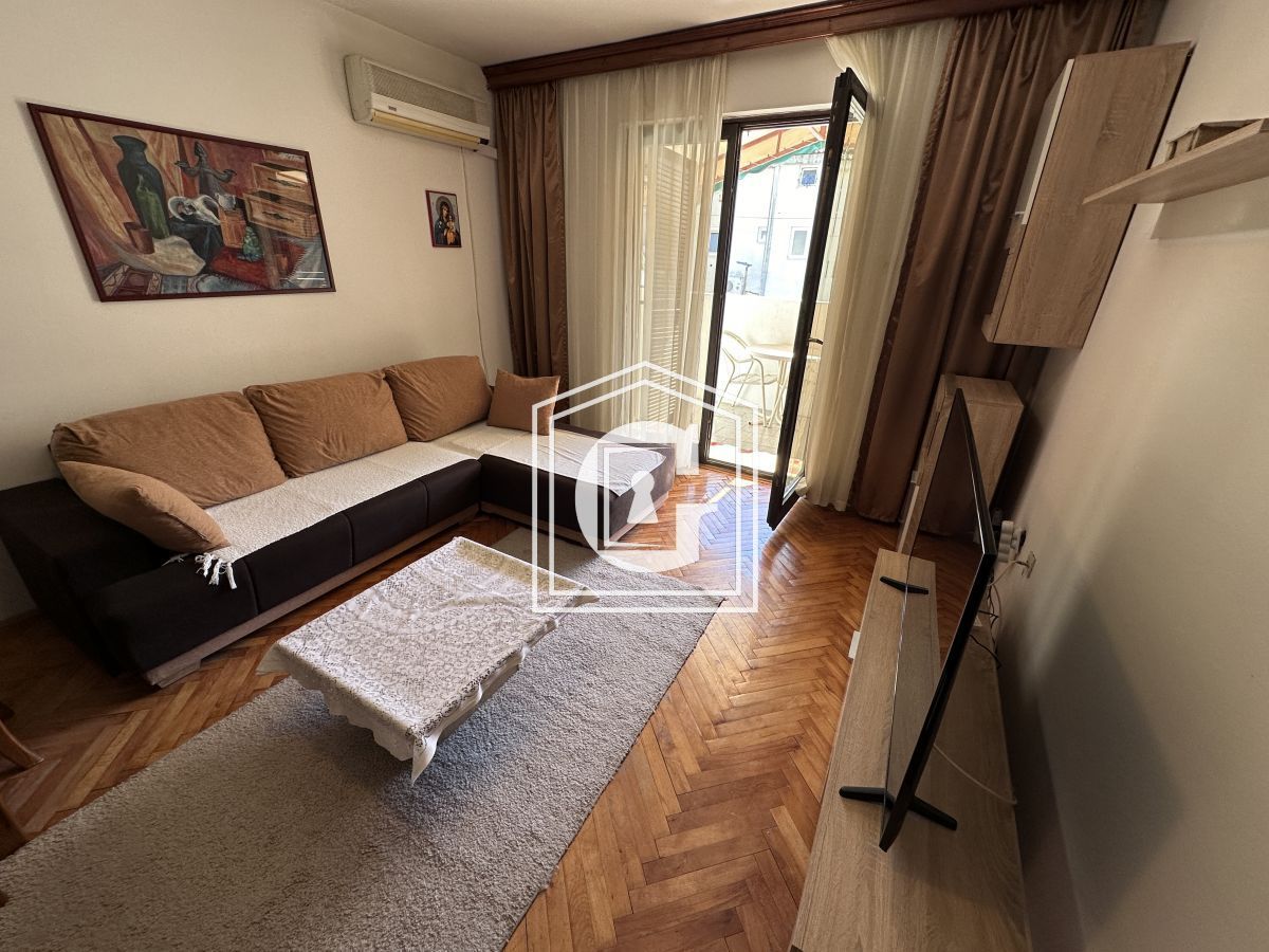 Apartment in Budva, Montenegro, 28 sq.m - picture 1