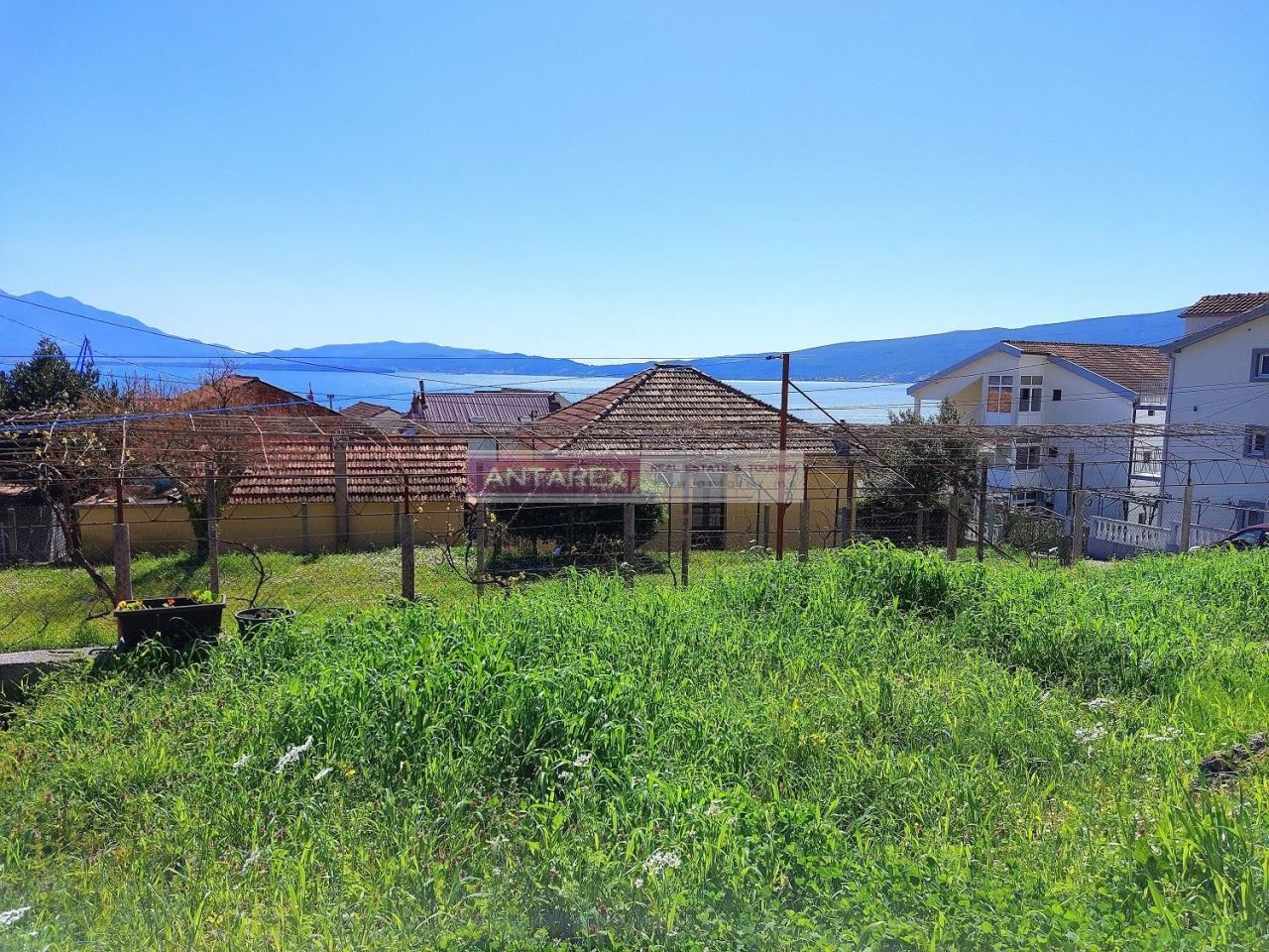 Terreno en Bijela, Montenegro, 329 m2 - imagen 1