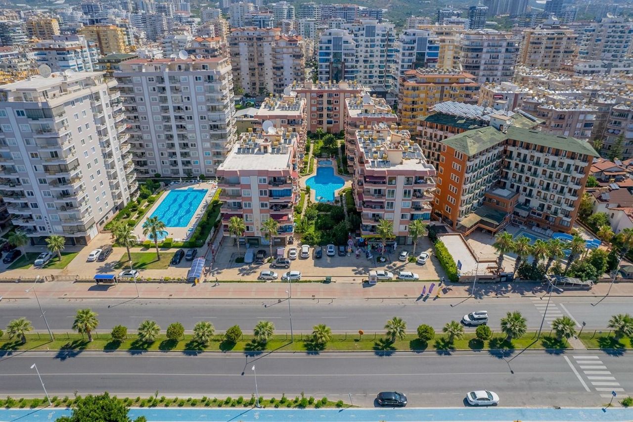Flat in Alanya, Turkey, 115 sq.m - picture 1
