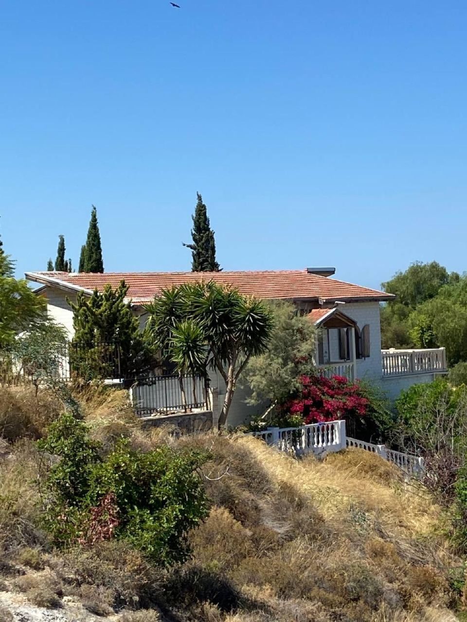 Villa in Alsancak, Cyprus, 270 sq.m - picture 1