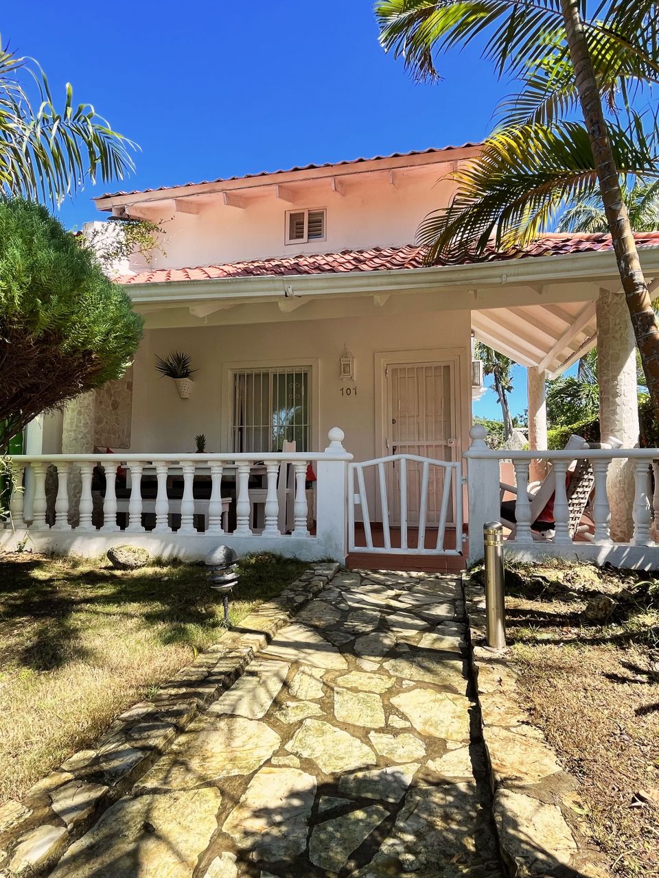 Haus in Samaná, Dominikanische Republik, 96 m2 - Foto 1