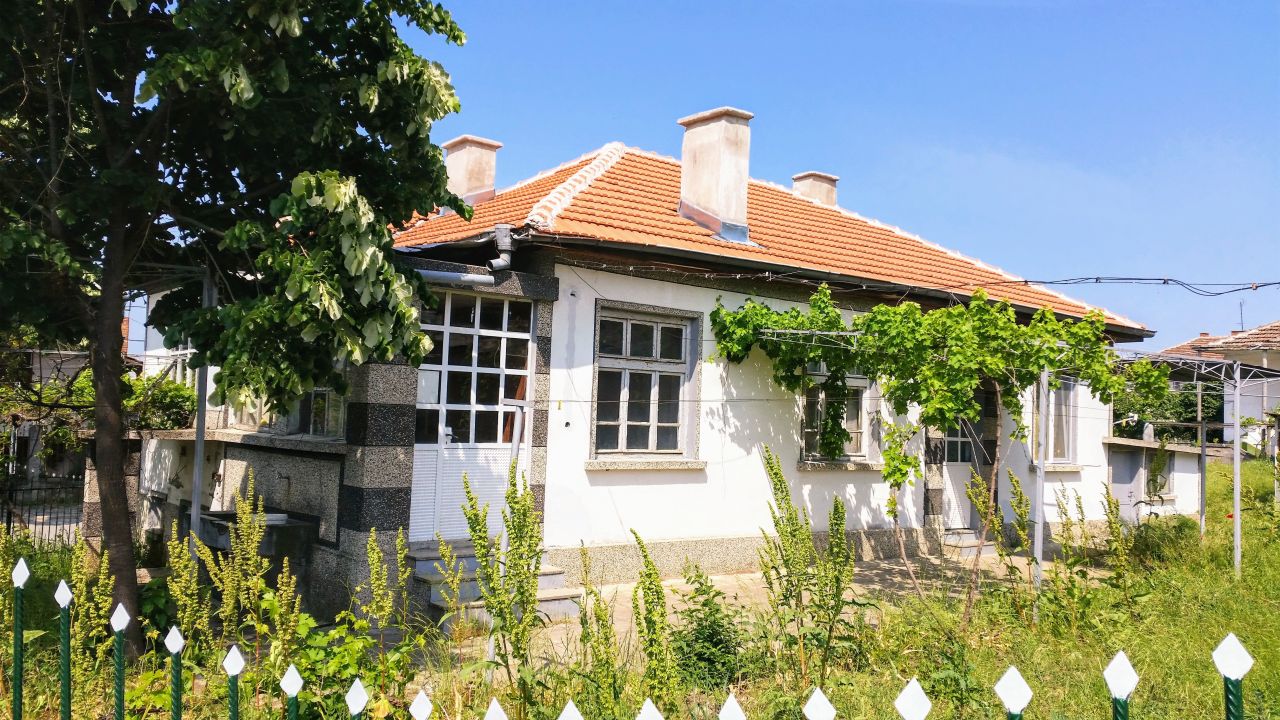 Maison à Bourgas, Bulgarie, 120 m2 - image 1