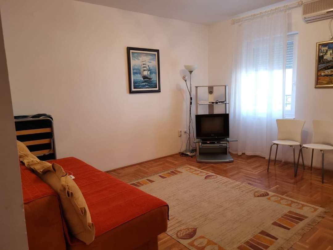 Wohnung in Petrovac, Montenegro, 37 m2 - Foto 1