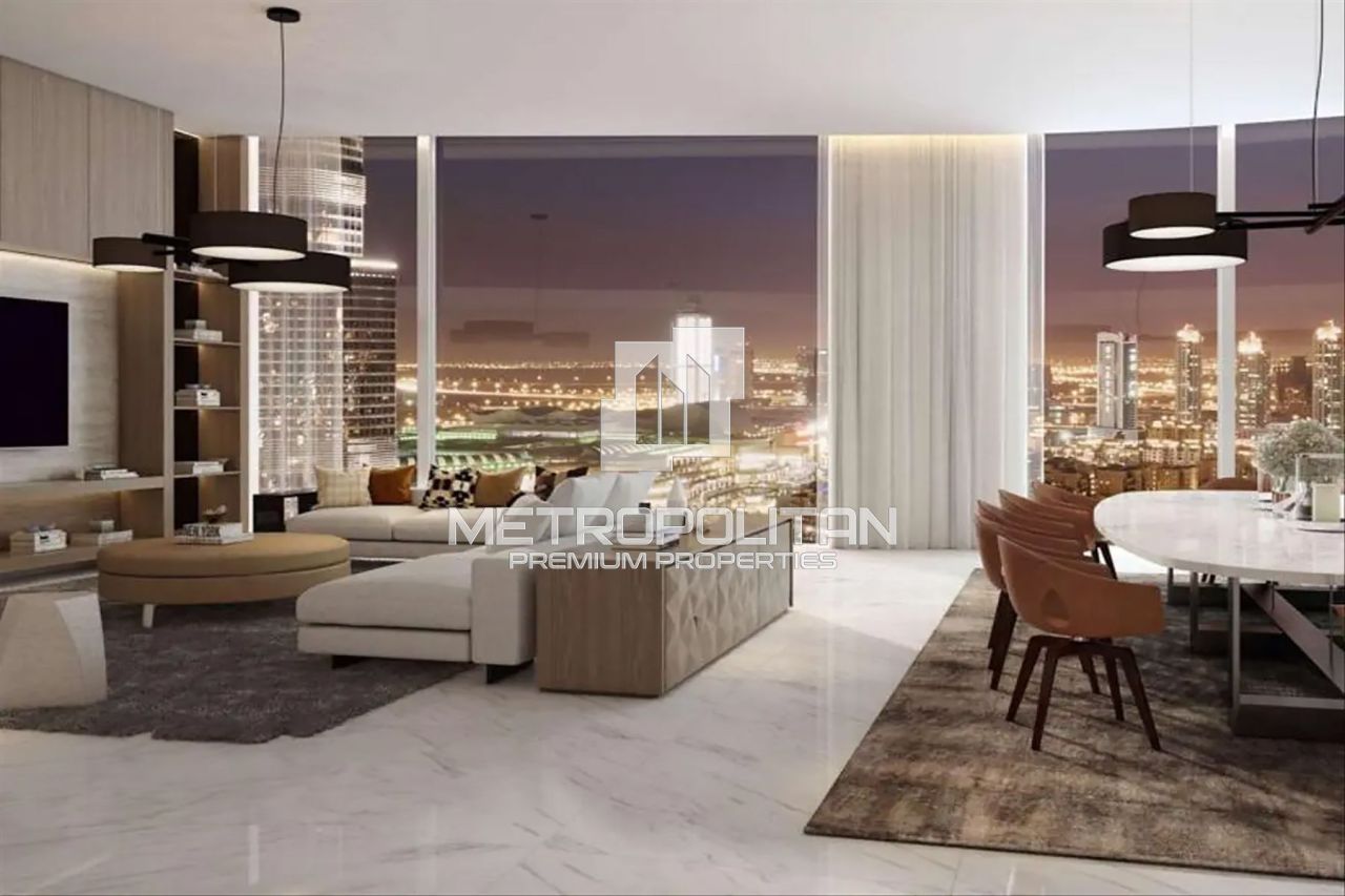 Penthouse in Dubai, UAE, 495 sq.m - picture 1