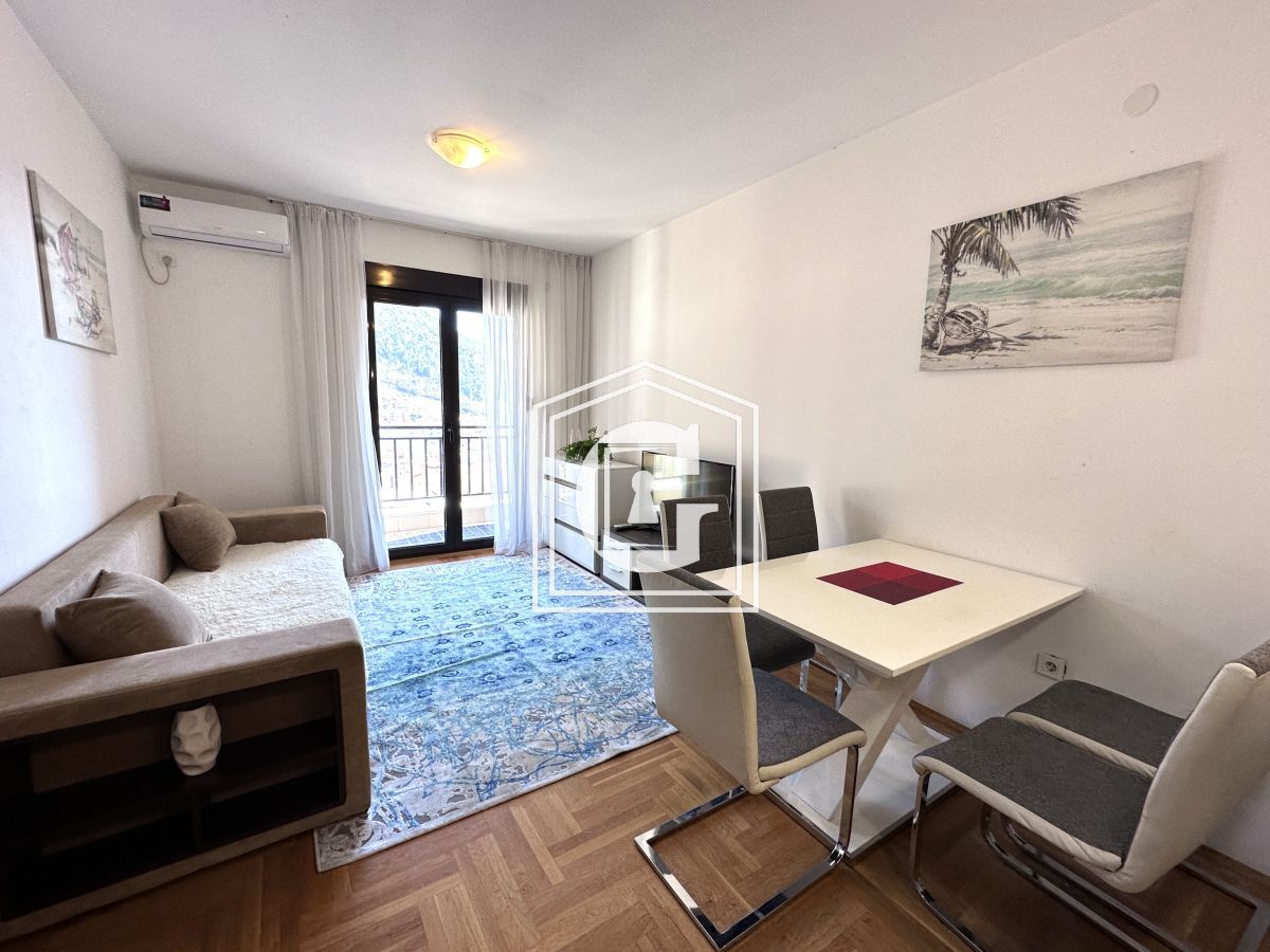 Apartment in Budva, Montenegro, 61 m2 - Foto 1