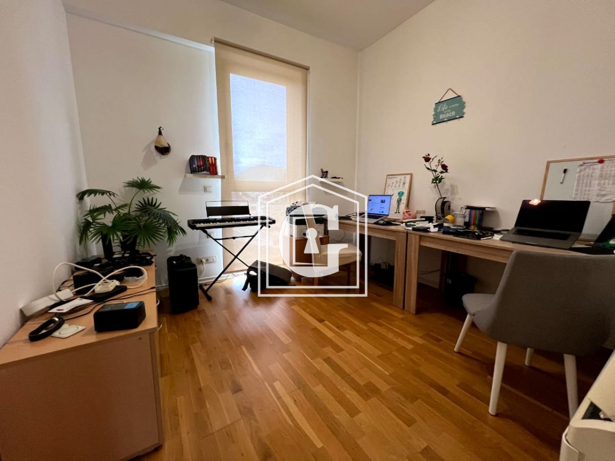 Apartment in Budva, Montenegro, 115 m2 - Foto 1