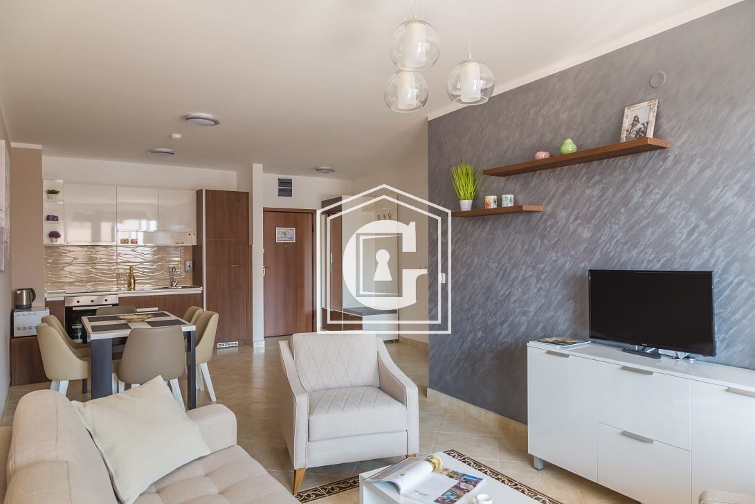 Apartamento en Becici, Montenegro, 67 m2 - imagen 1