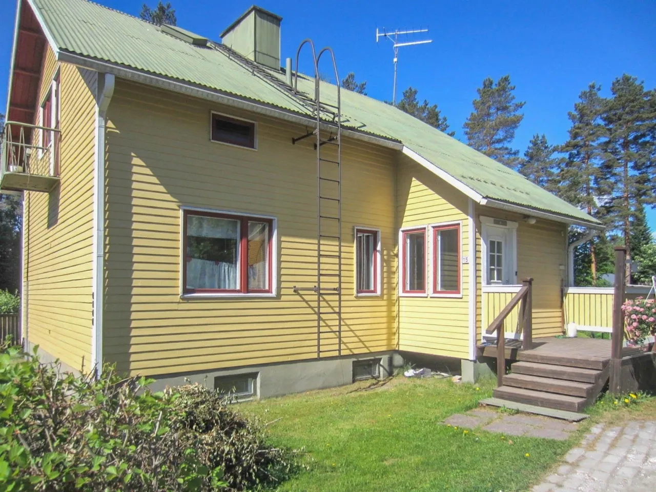 House in Pieksamaki, Finland, 187 sq.m - picture 1