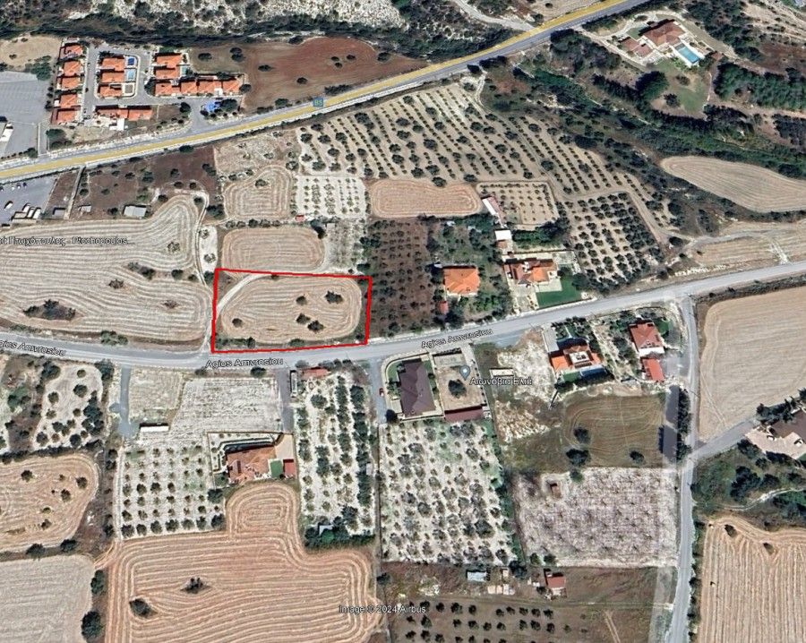 Land in Larnaca, Cyprus, 3 642 sq.m - picture 1