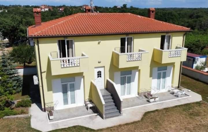 House in Umag, Croatia, 244 sq.m - picture 1