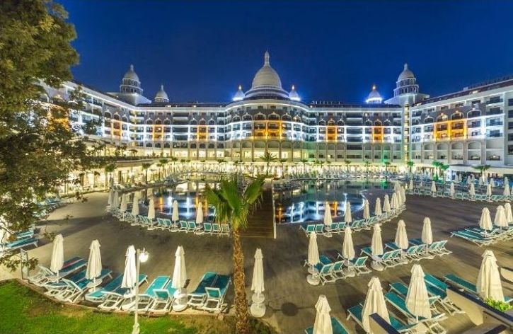 Hotel in Antalya, Turkey, 18 152 sq.m - picture 1