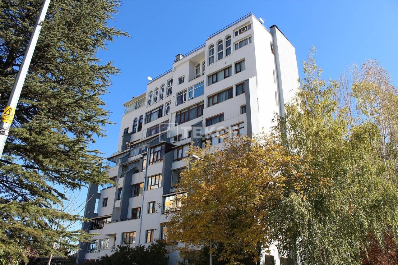 Apartment in Ankara, Turkey, 280 sq.m - picture 1