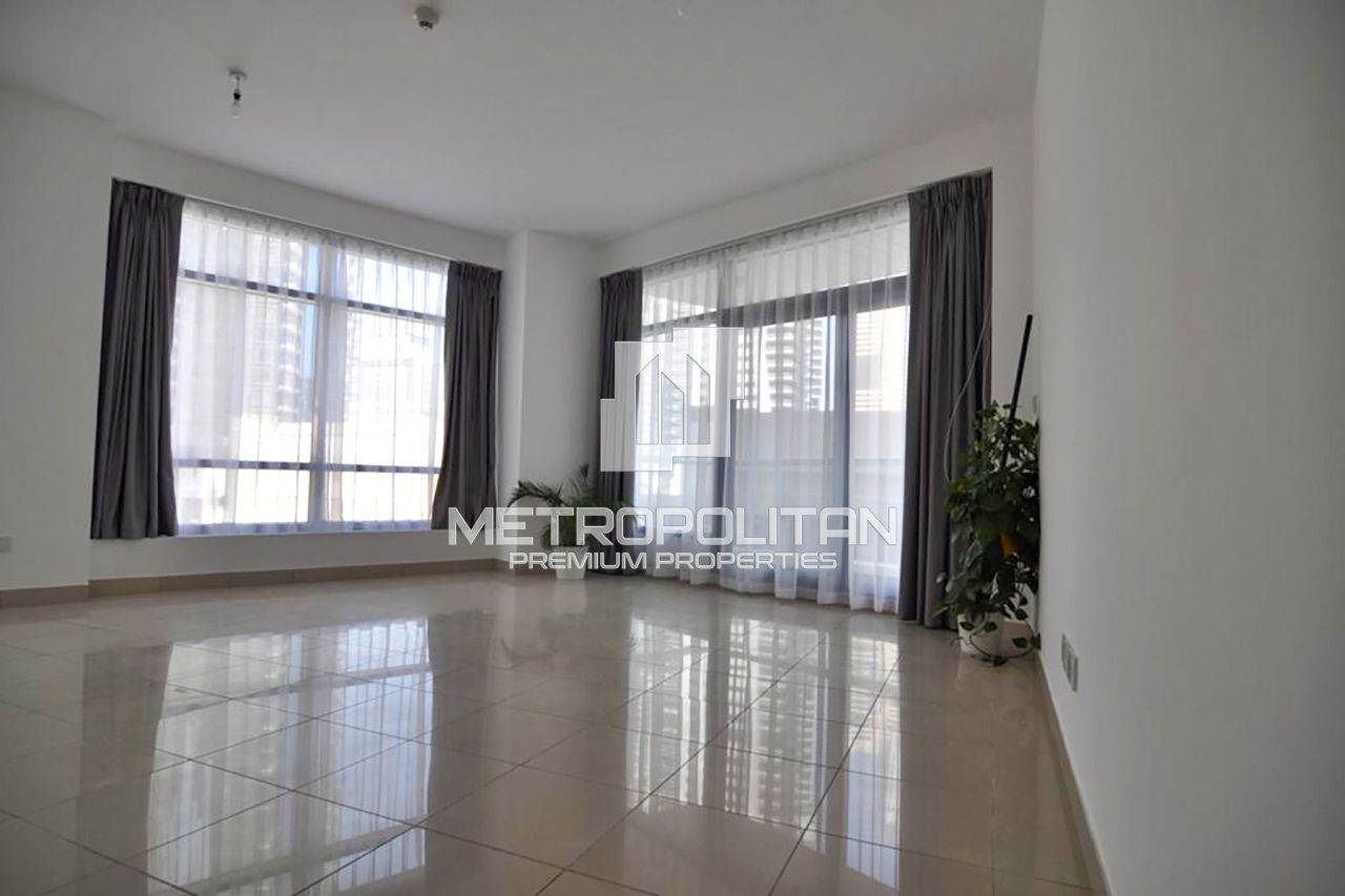 Apartment in Dubai, UAE, 99 sq.m - picture 1