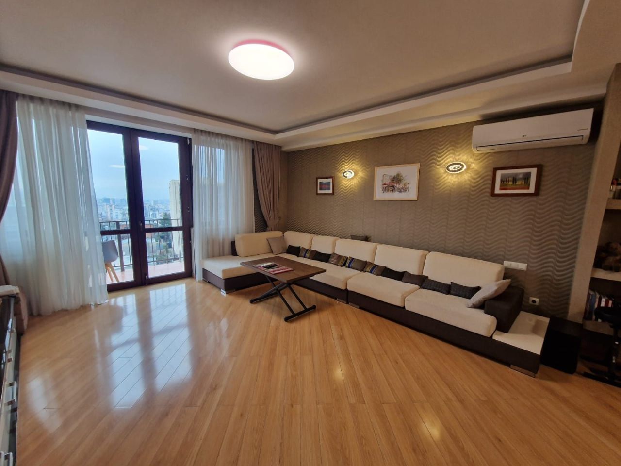 Appartement à Tbilissi, Géorgie, 172 m2 - image 1