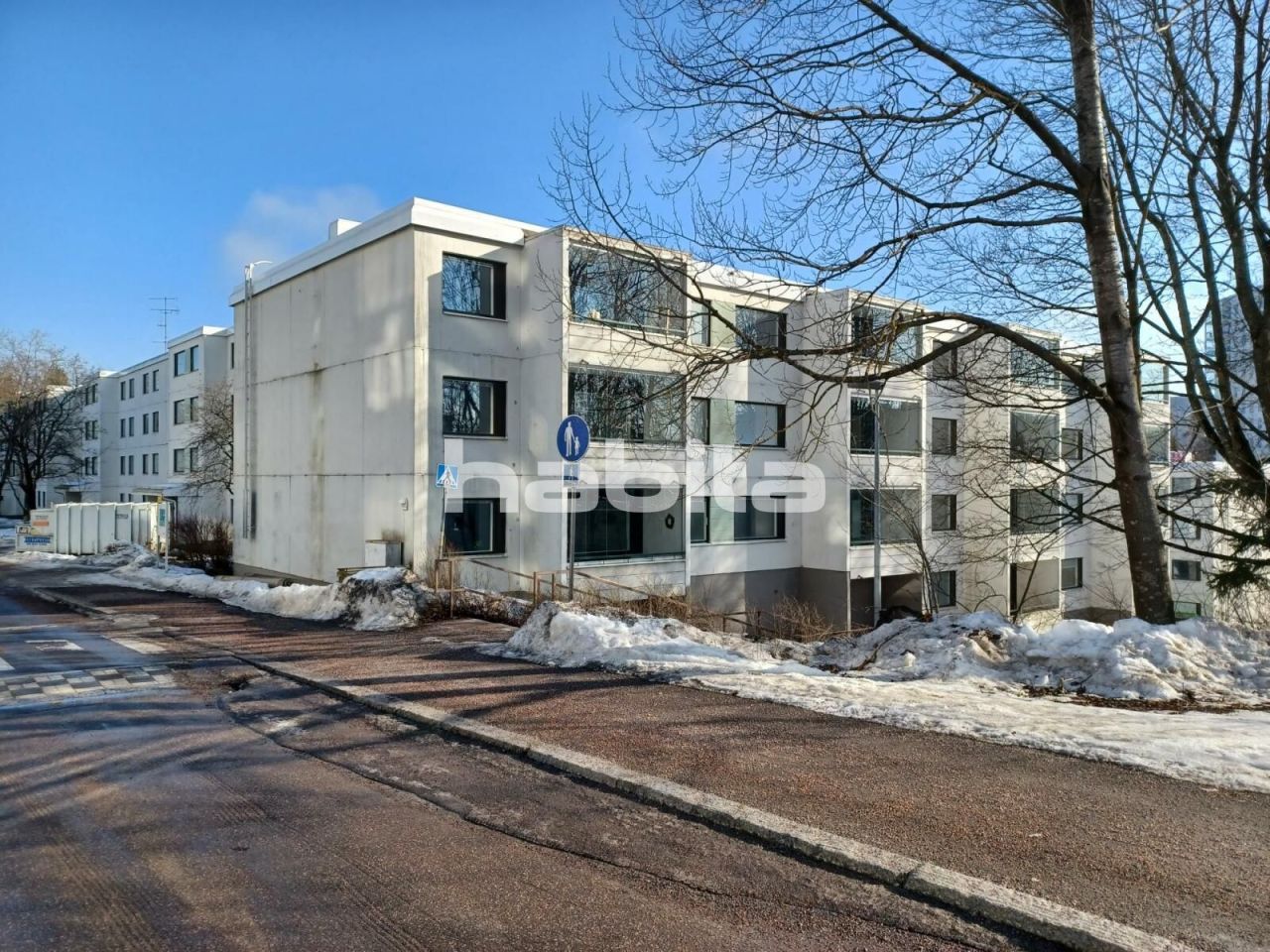 Apartment in Espoo, Finland, 30.5 sq.m - picture 1