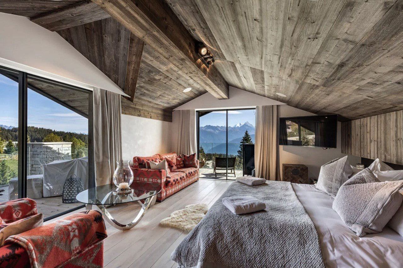 Hotel en Crans-Montana, Suiza, 1 788 m2 - imagen 1