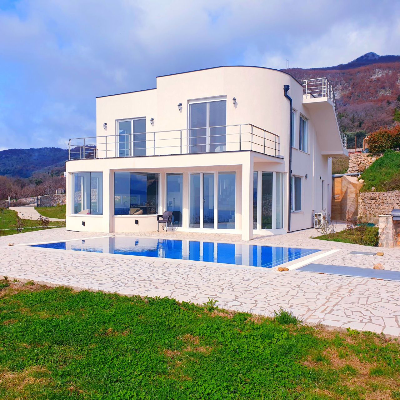 Villa en Dobra Voda, Montenegro, 300 m2 - imagen 1