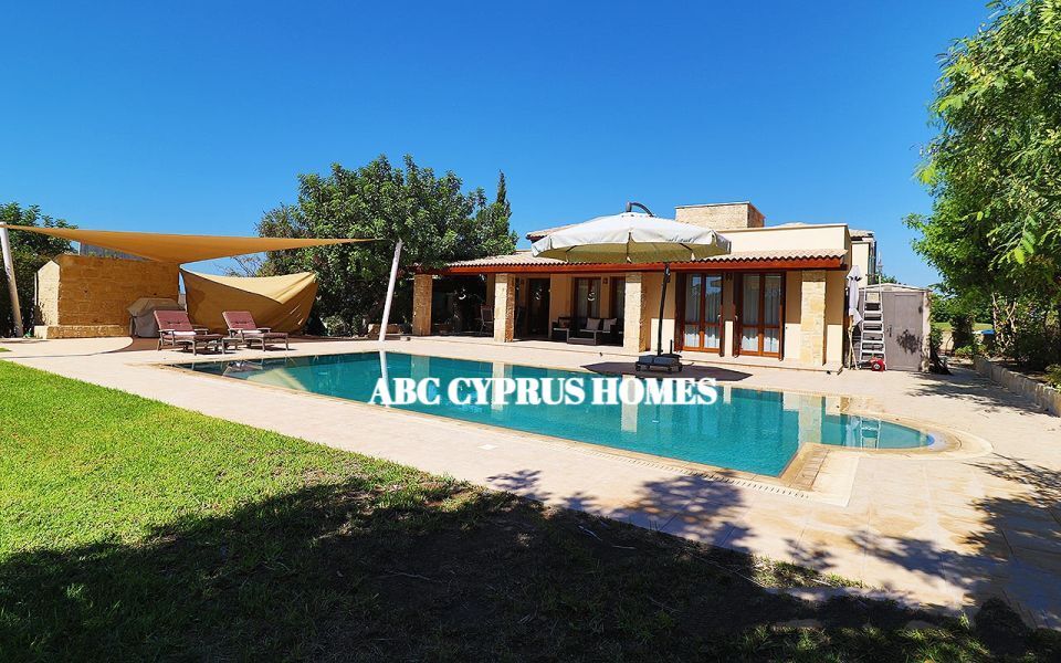 Villa in Paphos, Zypern, 200 m2 - Foto 1