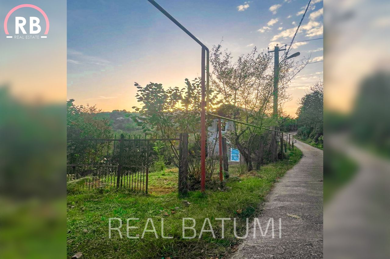 Land in Batumi, Georgia, 3 000 sq.m - picture 1