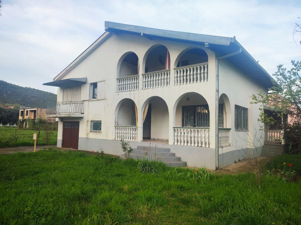 House in Danilovgrad, Montenegro, 260 sq.m - picture 1