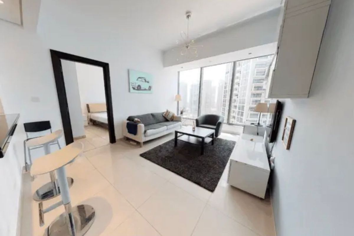 Apartment in Dubai, UAE, 55 sq.m - picture 1