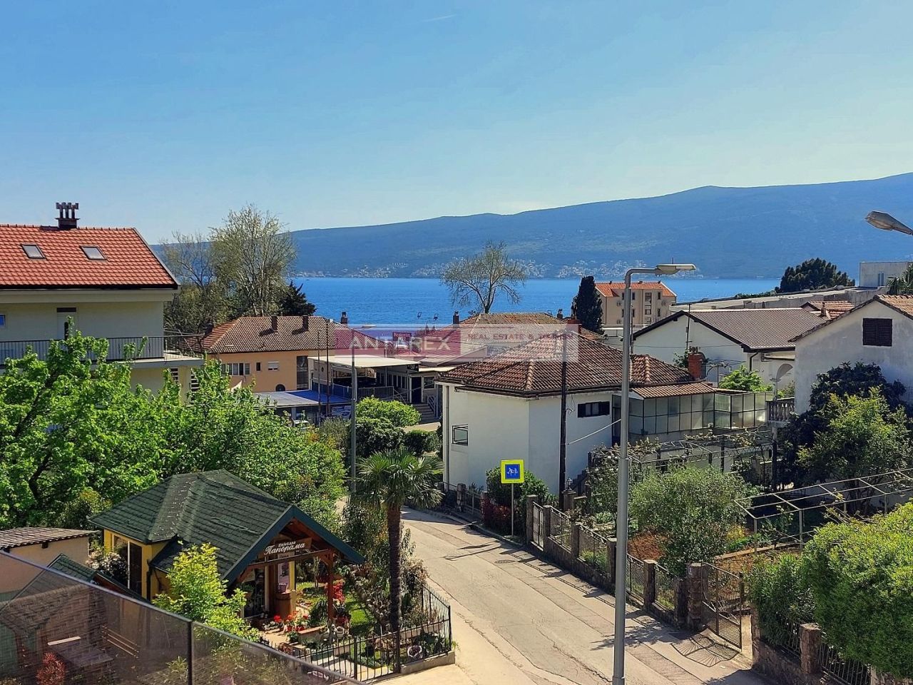 Apartamento en Bijela, Montenegro, 61 m2 - imagen 1