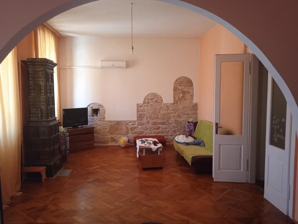 Appartement à Pula, Croatie, 114.5 m2 - image 1