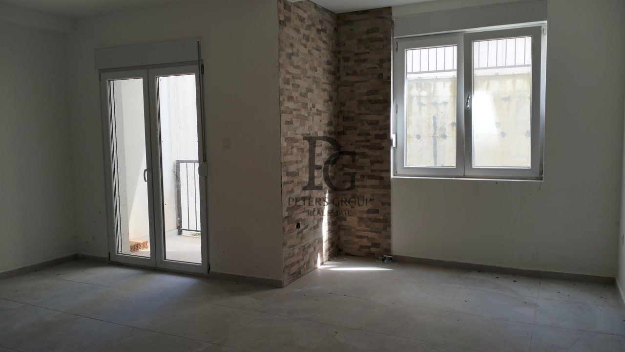 Flat in Igalo, Montenegro, 50 sq.m - picture 1