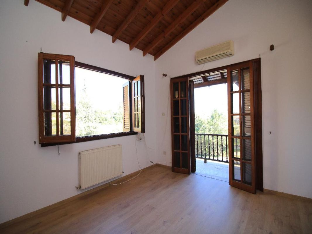 House in Limassol, Cyprus, 300 sq.m - picture 1