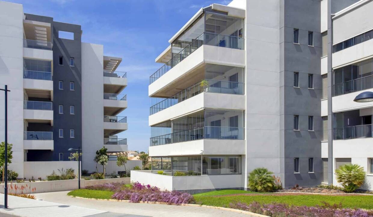 Apartment in Orihuela Costa, Spain, 91 sq.m - picture 1