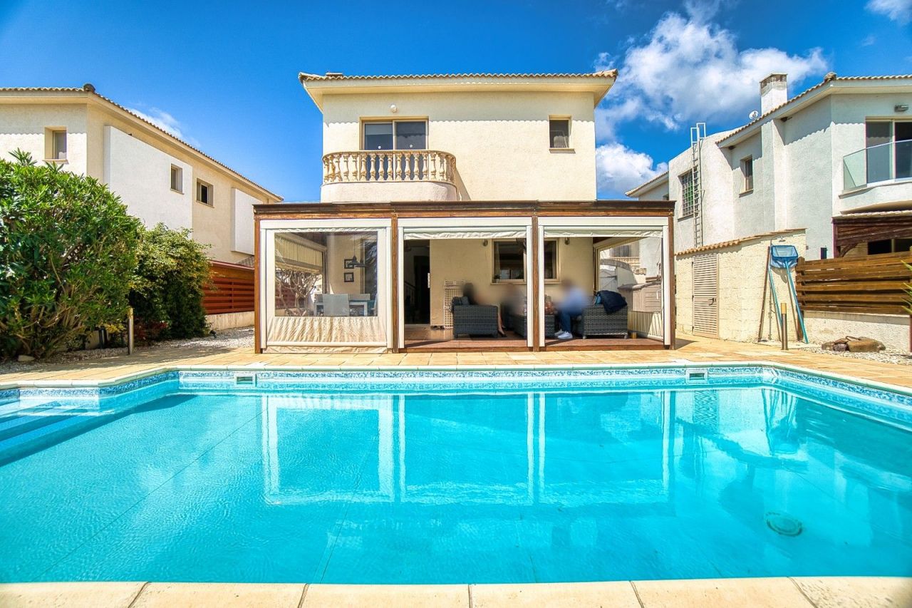 Villa in Paphos, Zypern, 166 m2 - Foto 1