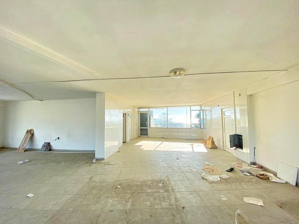 Commercial property in Kestel, Turkey, 600 sq.m - picture 1