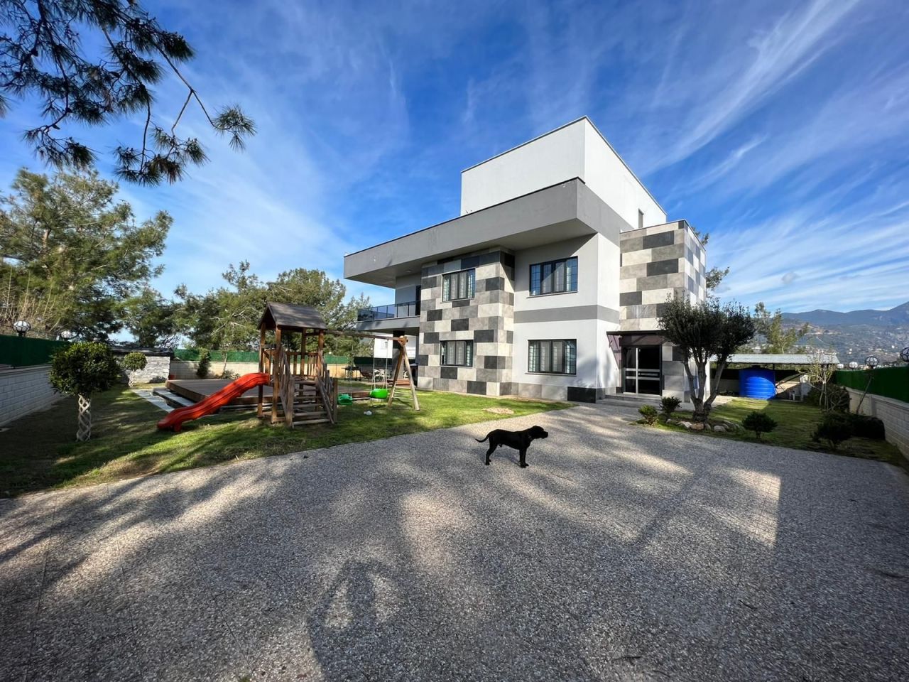 Villa in Alanya, Türkei, 399 m2 - Foto 1