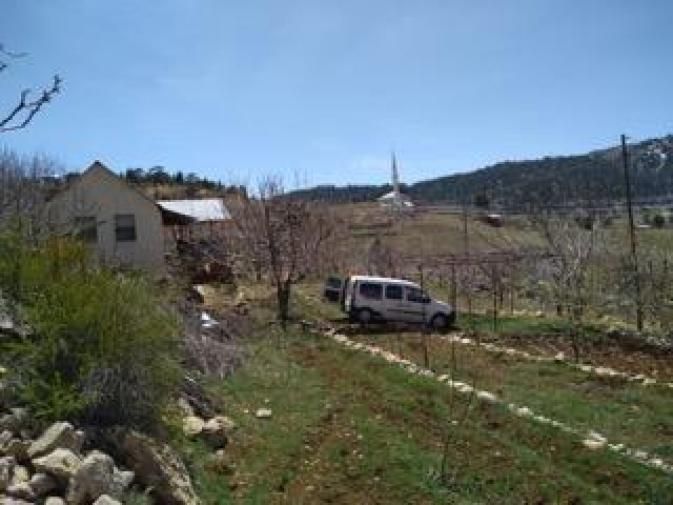 Land in Alanya, Turkey, 2 200 sq.m - picture 1