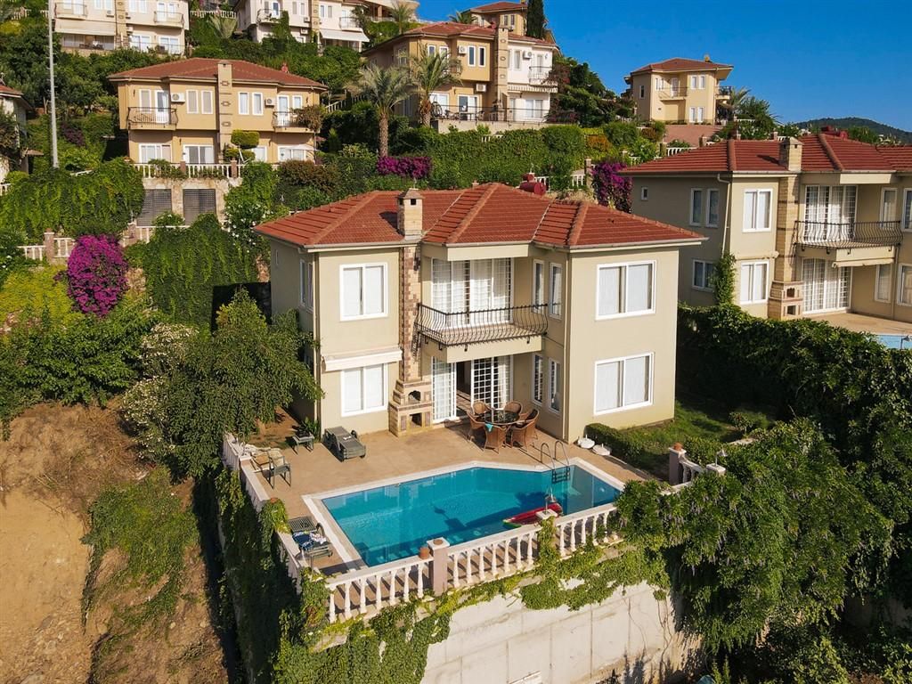 Villa en Alanya, Turquia, 200 m2 - imagen 1