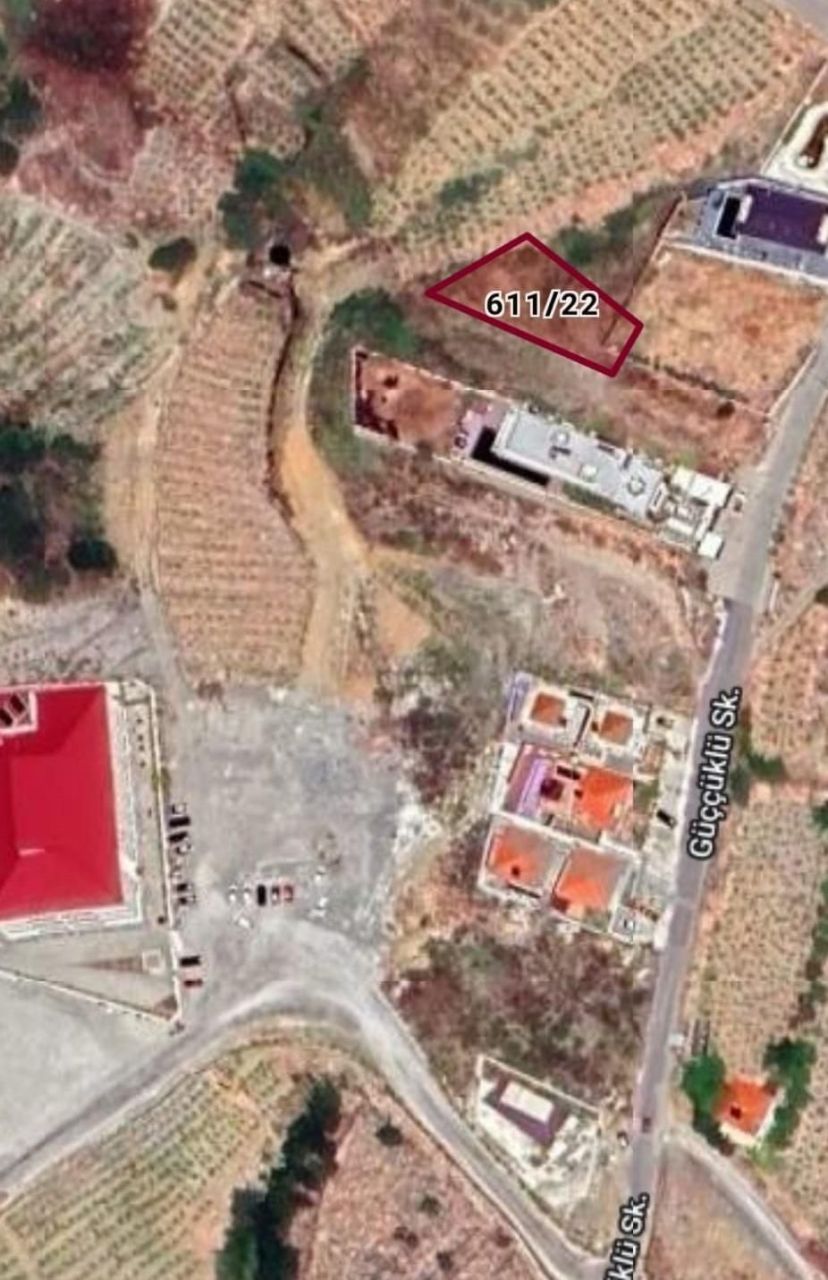 Land in Alanya, Turkey, 553 sq.m - picture 1