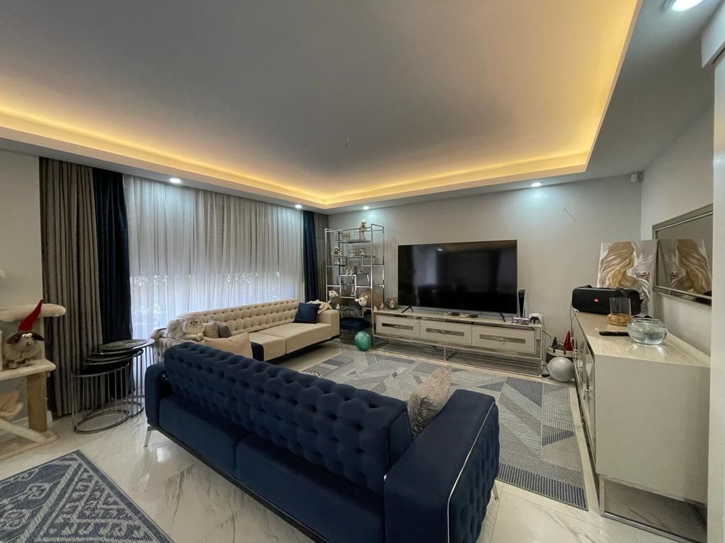 Villa en Antalya, Turquia, 300 m2 - imagen 1