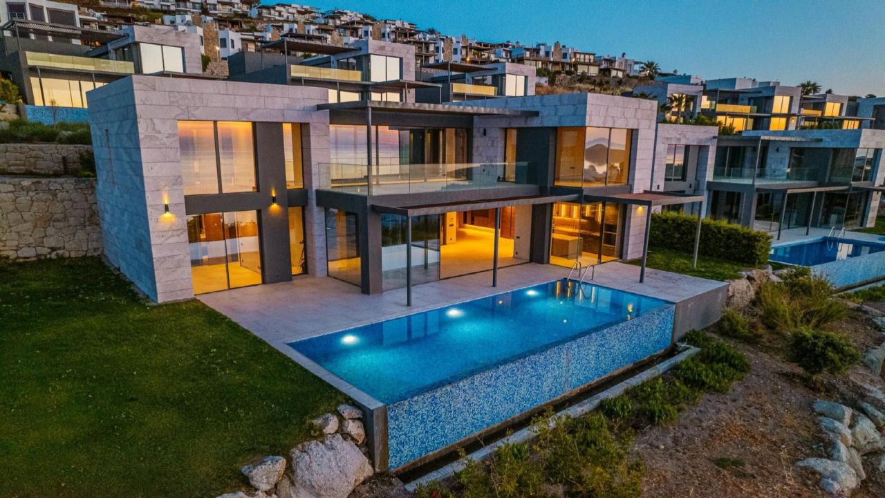 Villa in Yalikavak, Türkei, 200 m2 - Foto 1