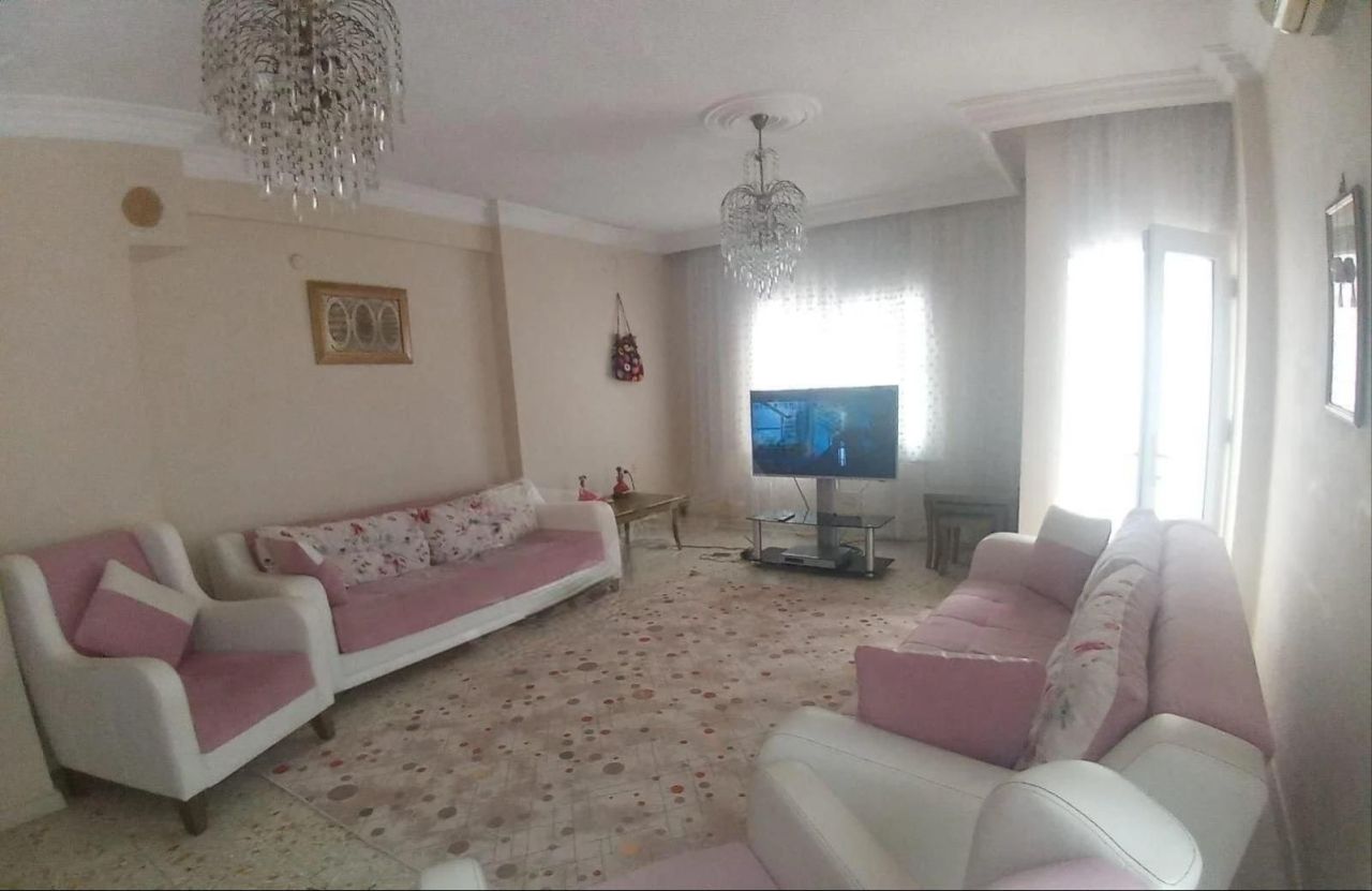 Appartement à Mersin, Turquie, 150 m2 - image 1