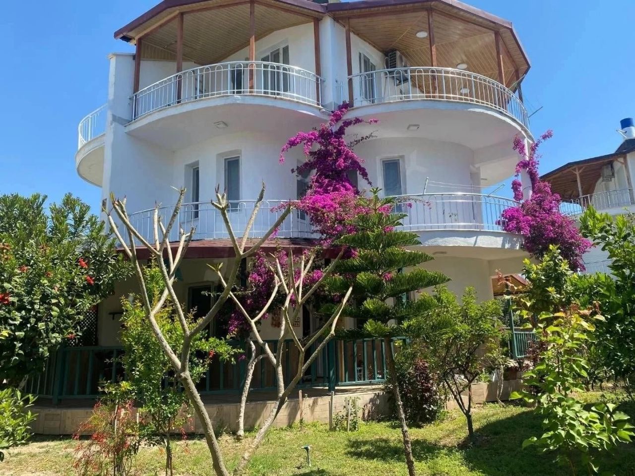Villa in Mersin, Türkei, 130 m2 - Foto 1