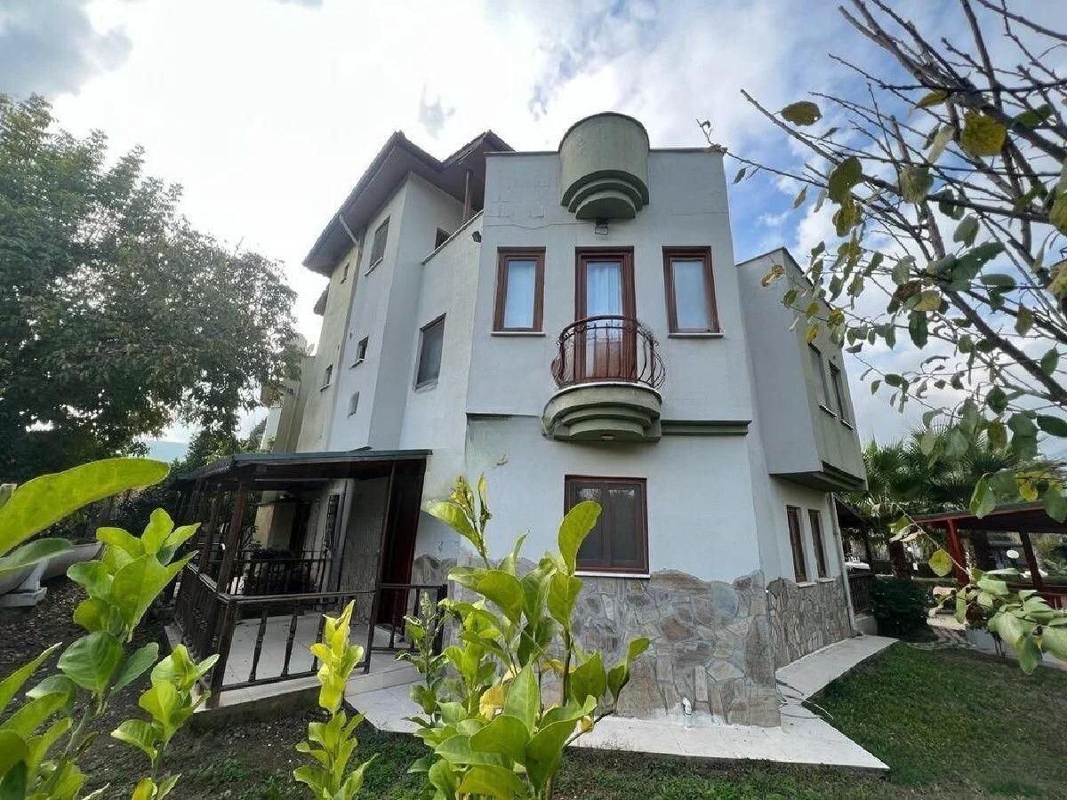 Villa in Kemer, Turkey, 230 sq.m - picture 1