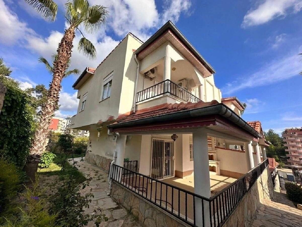 Villa en Avsallar, Turquia, 220 m2 - imagen 1