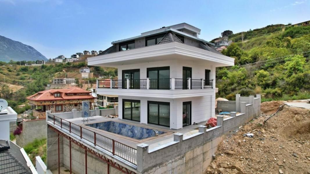 Villa in Alanya, Turkey, 375 sq.m - picture 1