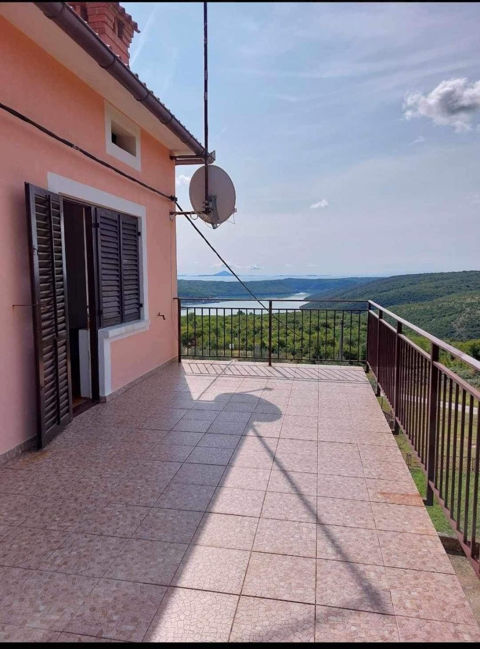 House Istria, Barban, Croatia, 200 sq.m - picture 1