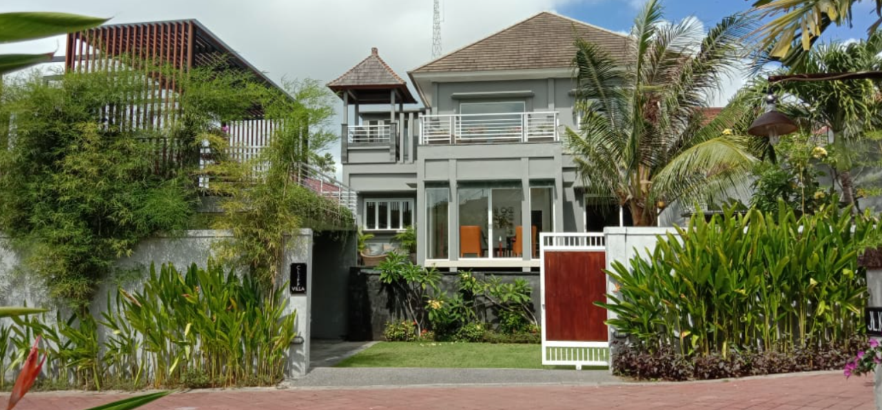 Villa in Ungasan, Indonesia, 250 sq.m - picture 1
