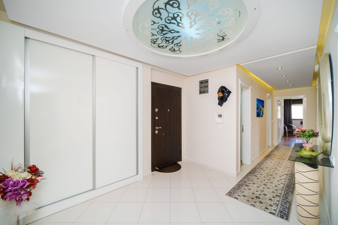 Wohnung in Alanya, Türkei, 177 m2 - Foto 1