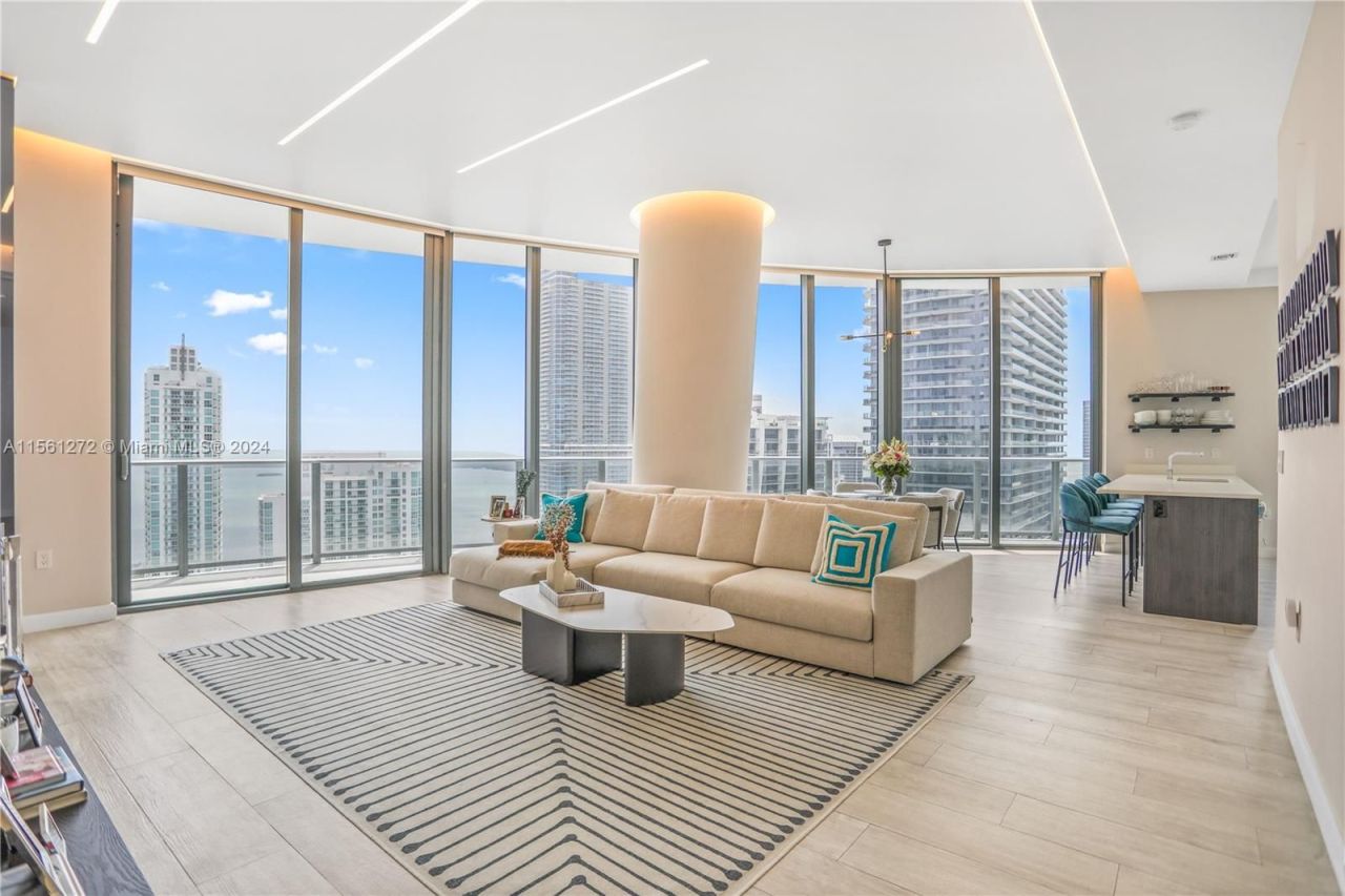 Appartement à Miami, États-Unis, 130 m2 - image 1