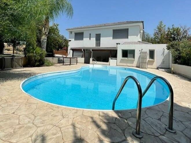 Villa in Limassol, Cyprus, 252 sq.m - picture 1