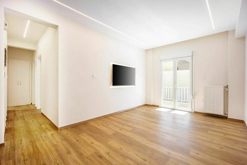 Flat in Pireas, Greece, 70 sq.m - picture 1